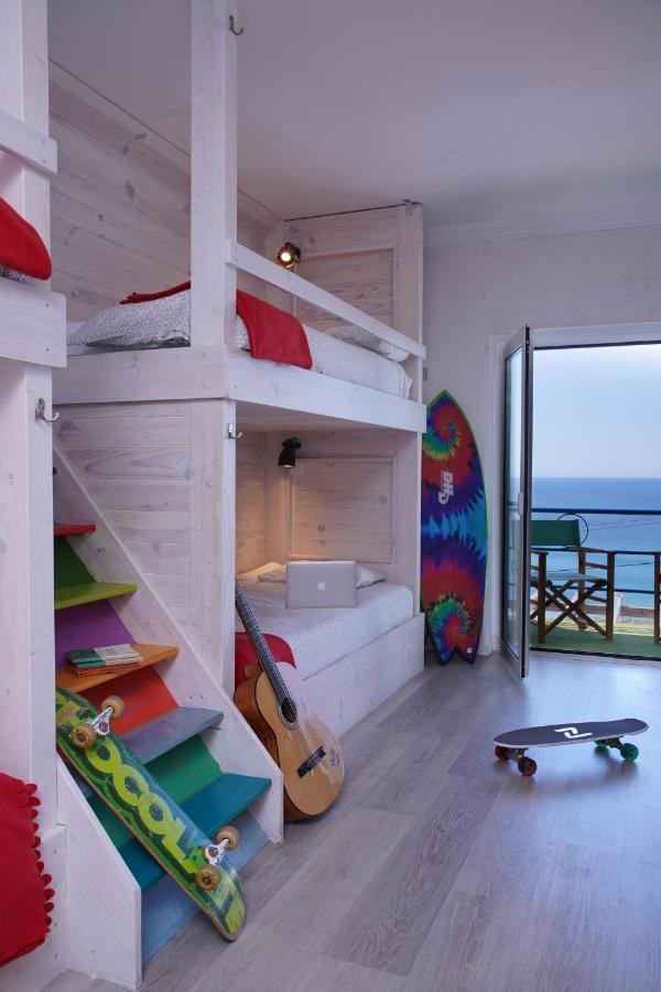 Chill In Ericeira Surf House Vandrarhem Exteriör bild