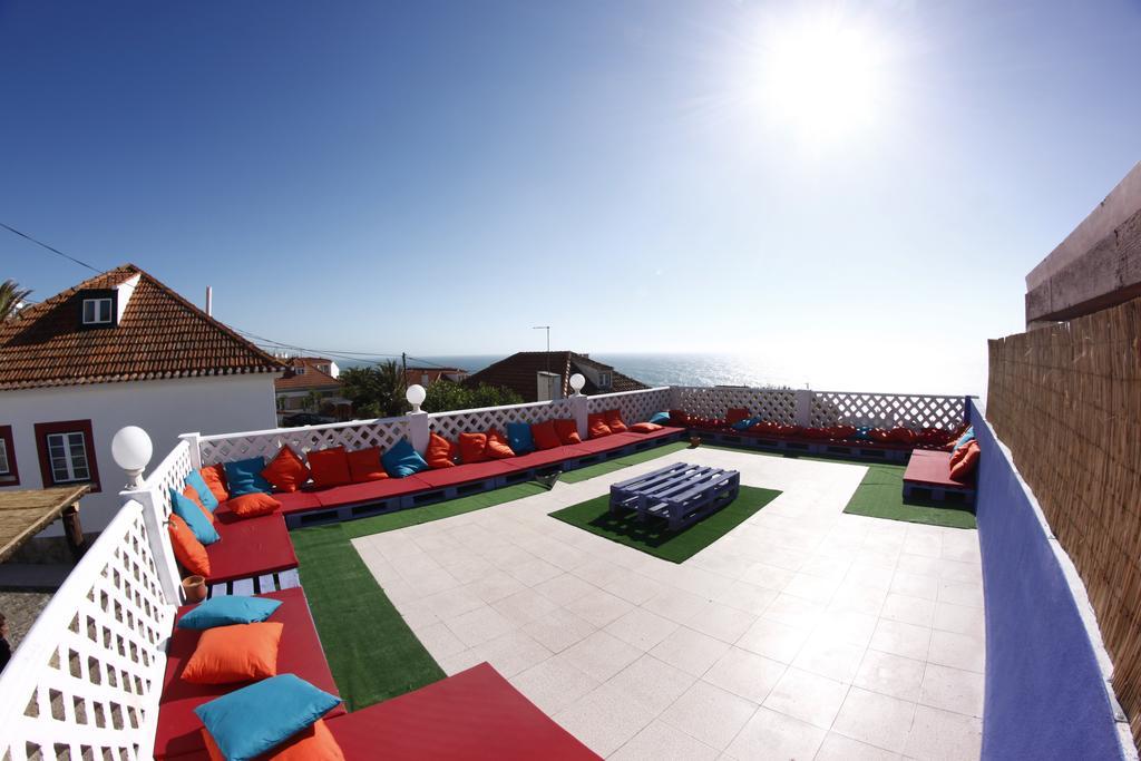 Chill In Ericeira Surf House Vandrarhem Exteriör bild