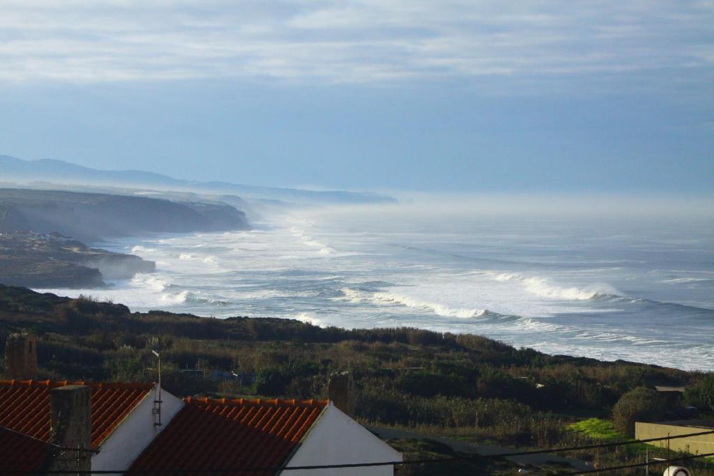 Chill In Ericeira Surf House Vandrarhem Exteriör bild
